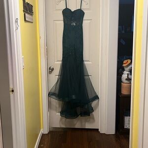 Elegant Green Strapless Gown